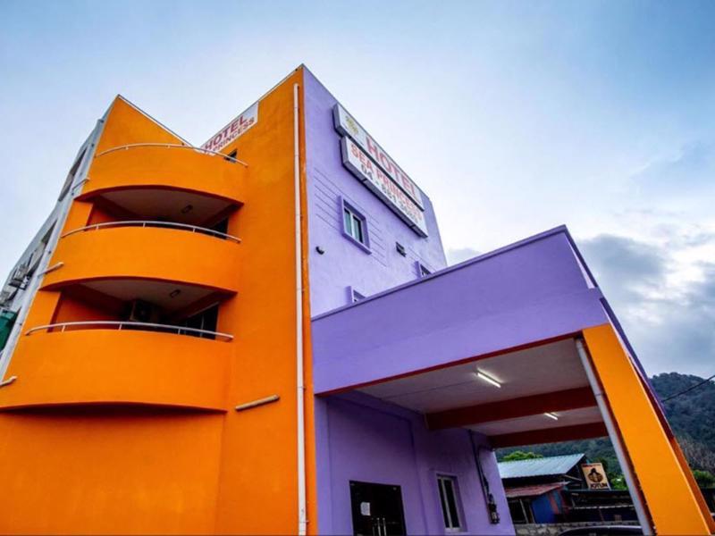 Sea Princess Hotel Телук-Баханг Экстерьер фото