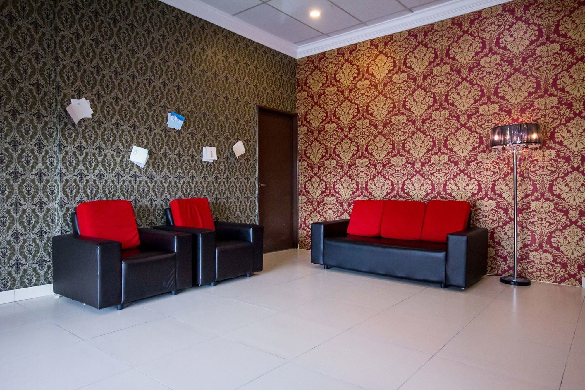 Sea Princess Hotel Телук-Баханг Экстерьер фото